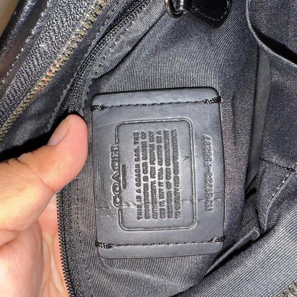 Coach Signature C Crossbody Shoulder Zip File Bag - Picture 7 of 7